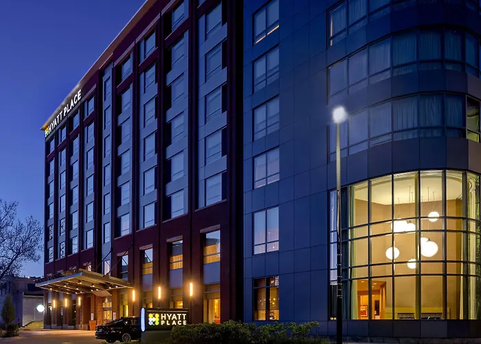 Hyatt Place / Normal