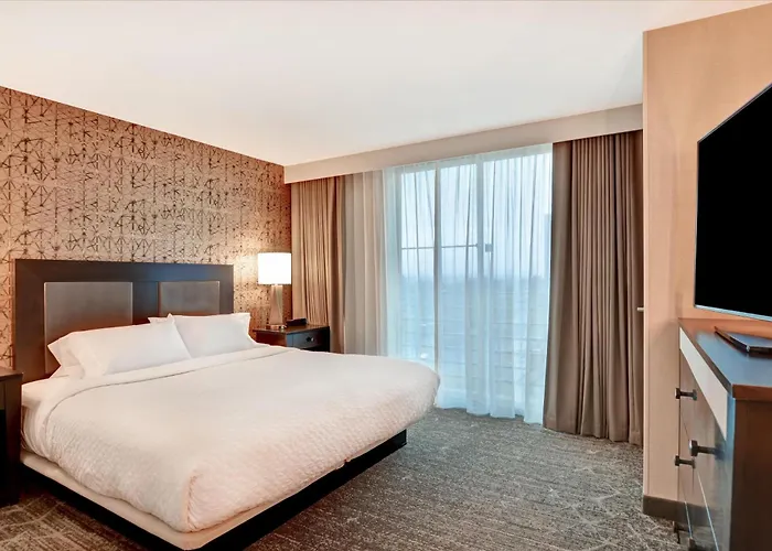 Embassy Suites By Hilton Minneapolis Airport